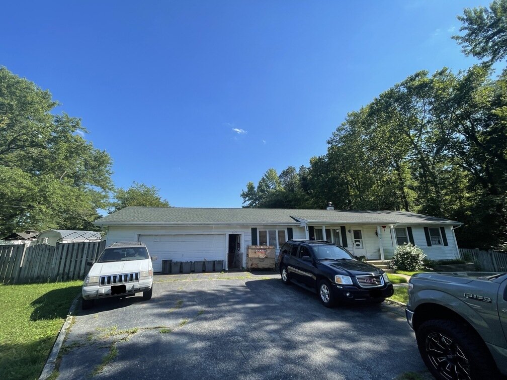 22711 Parkview Dr, California, MD 20619 4 Brothers Investment