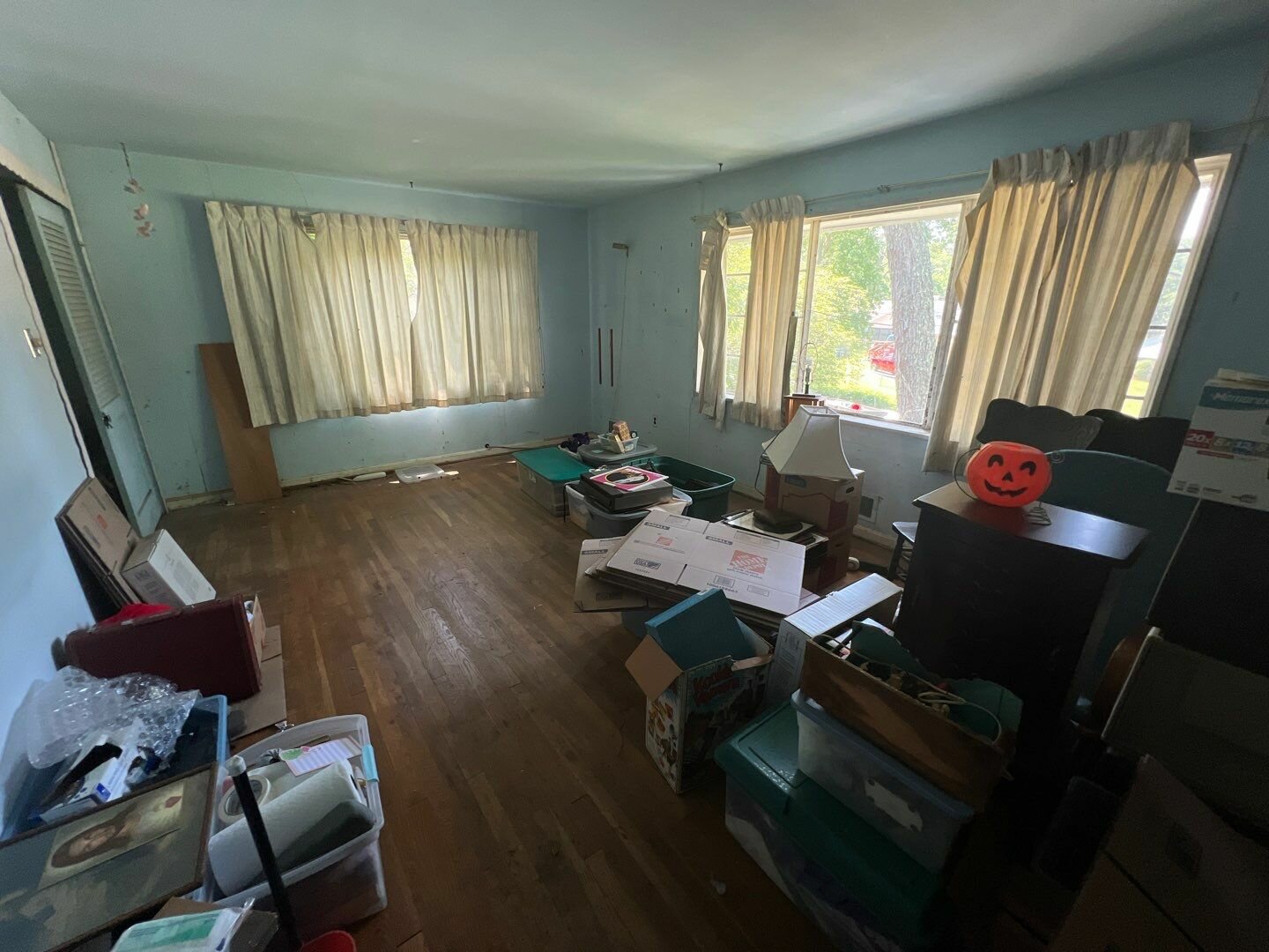 6415 Wilcox Ct, Alexandria, VA 22310 4 Brothers Investment Properties