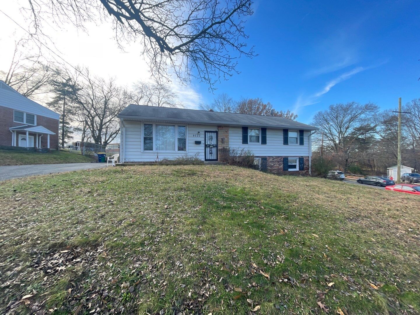 6122 Lamont Dr, New Carrollton, MD 20784 4 Brothers Investment