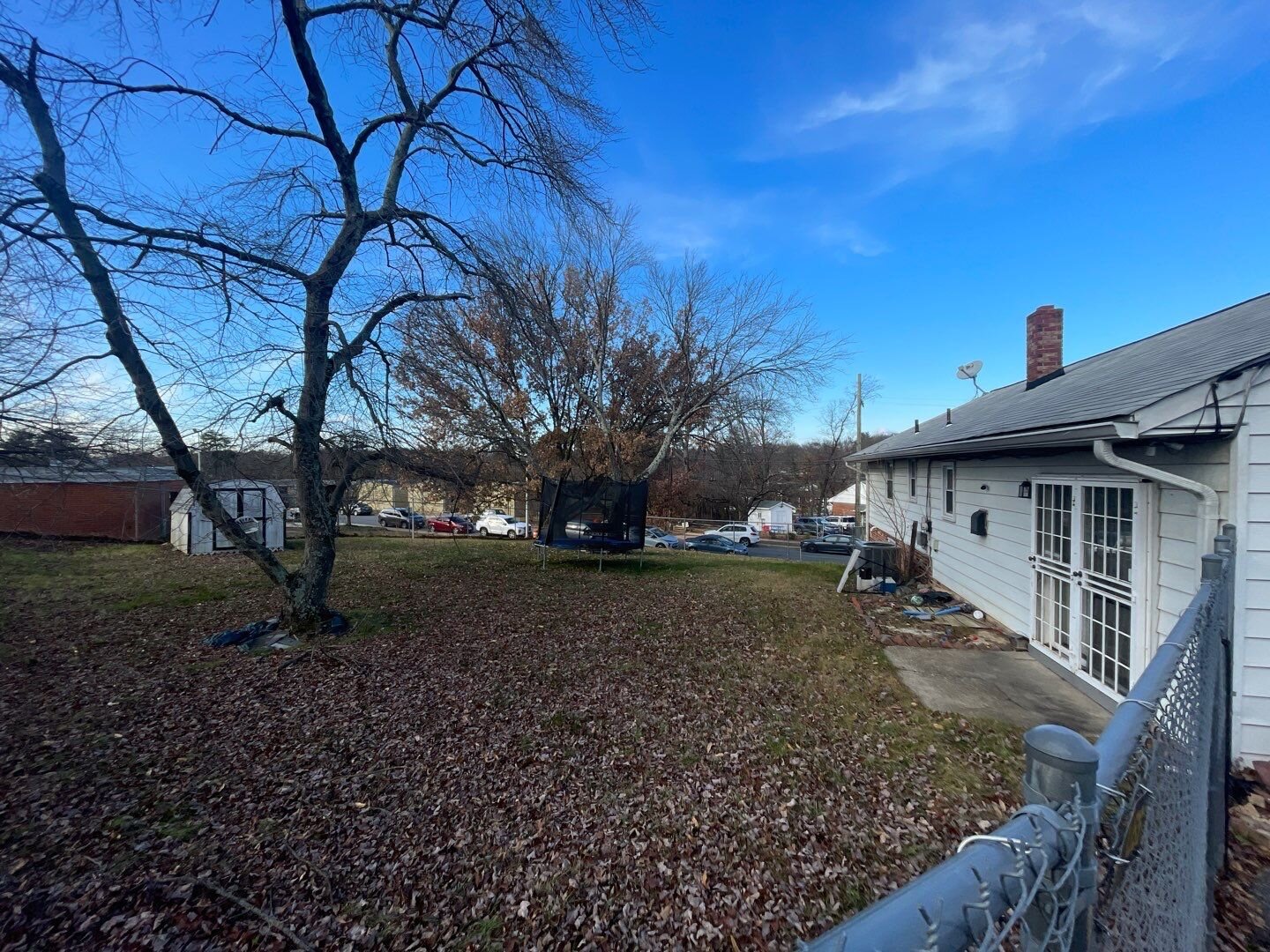 6122 Lamont Dr, New Carrollton, MD 20784 4 Brothers Investment