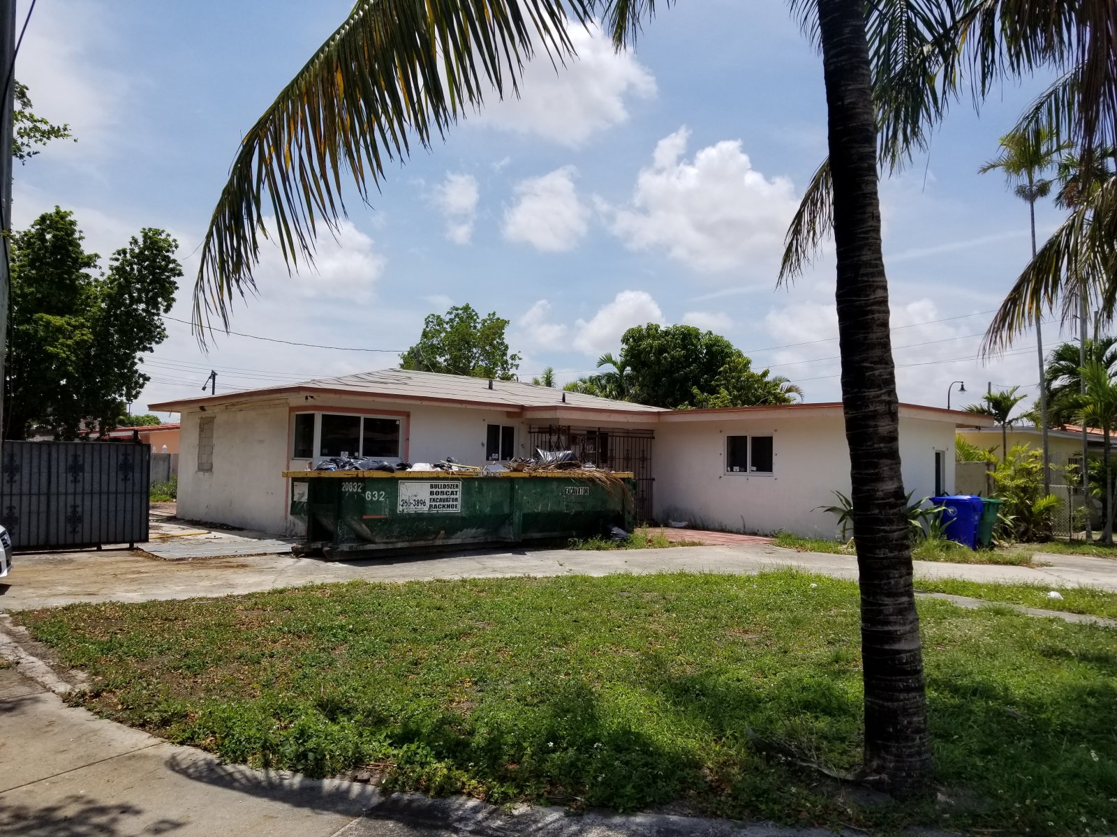 6100 NW 2nd St Miami, FL 33126 USA Miami Wholesale Homes®