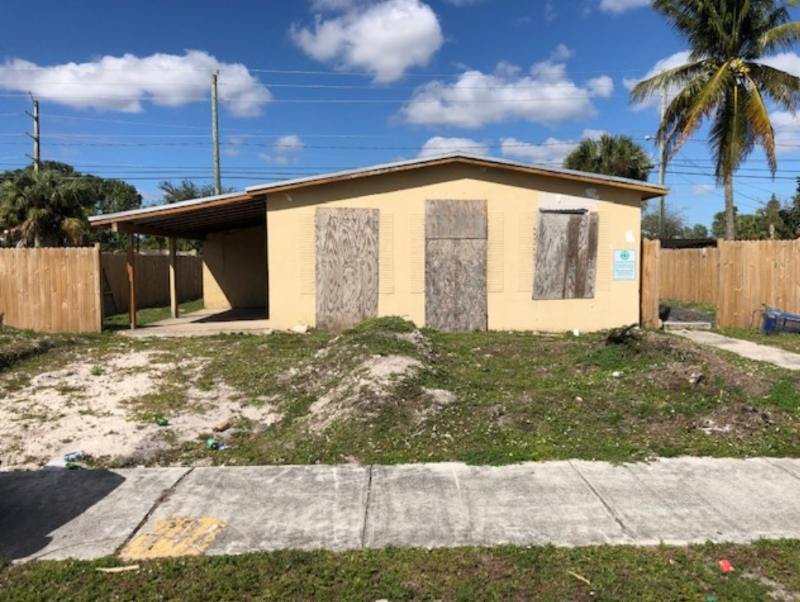 3001 NW 5th Ct, Fort Lauderdale FL 33311