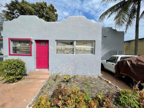 647 NW 51st St Miami, FL 33127
