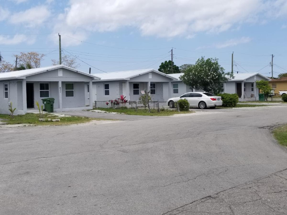 601625 Amaryllis Ave, Pahokee, FL 33476, USA Miami Wholesale Homes®
