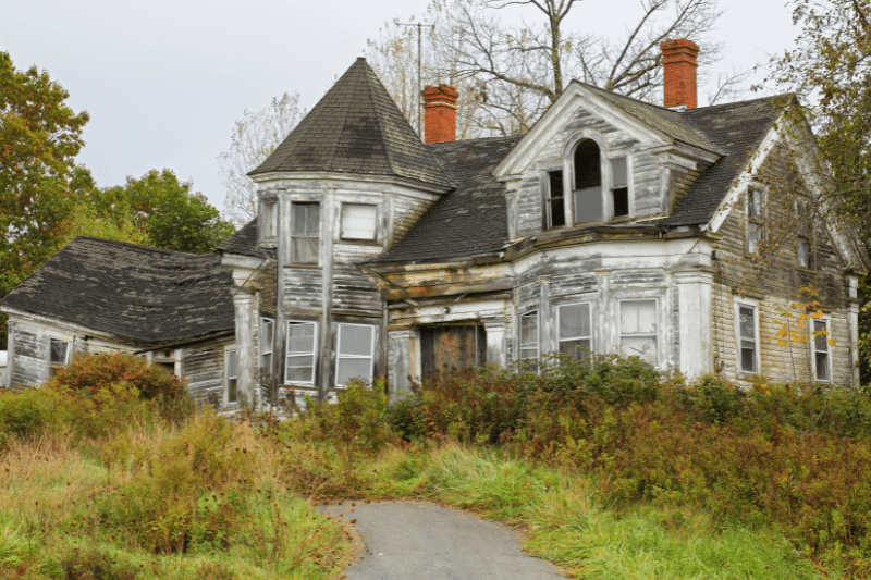 Your Guide to Selling a Distressed Property in 2023