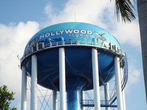 we buy houses Hollywood Florida