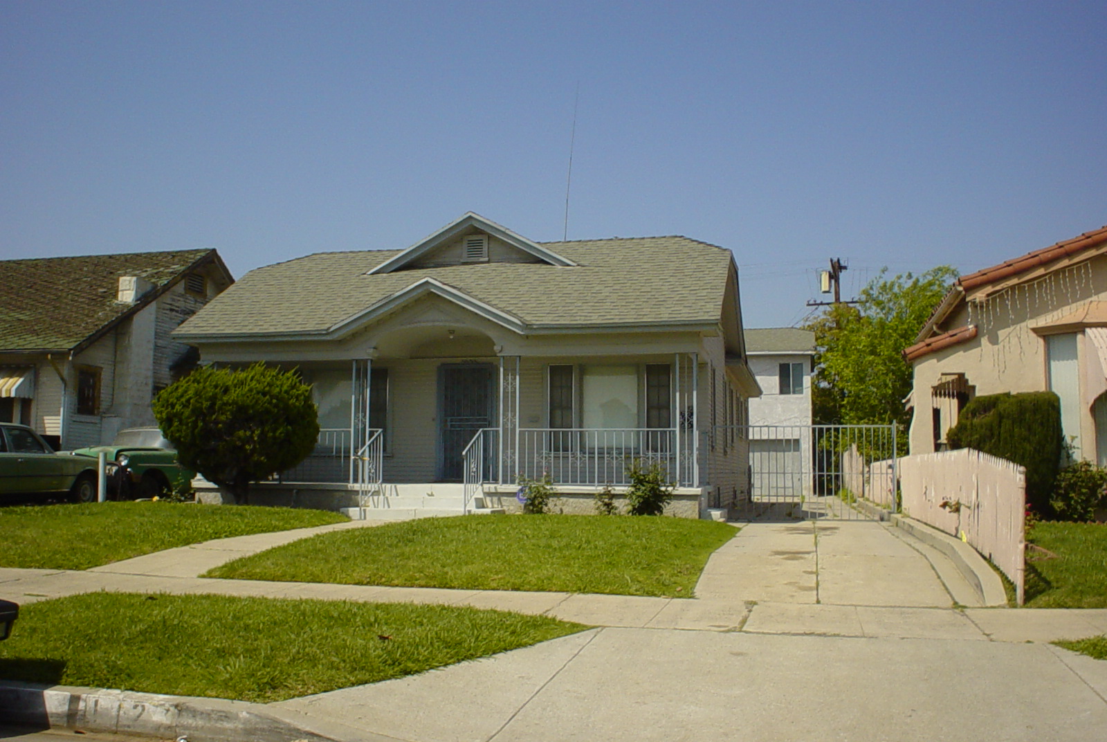 We buy houses in Azusa CA Sell House Fast Azusa CA