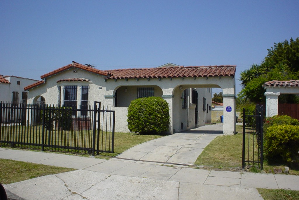 We buy houses Santa Ana CA Sell House Fast Santa Ana CA