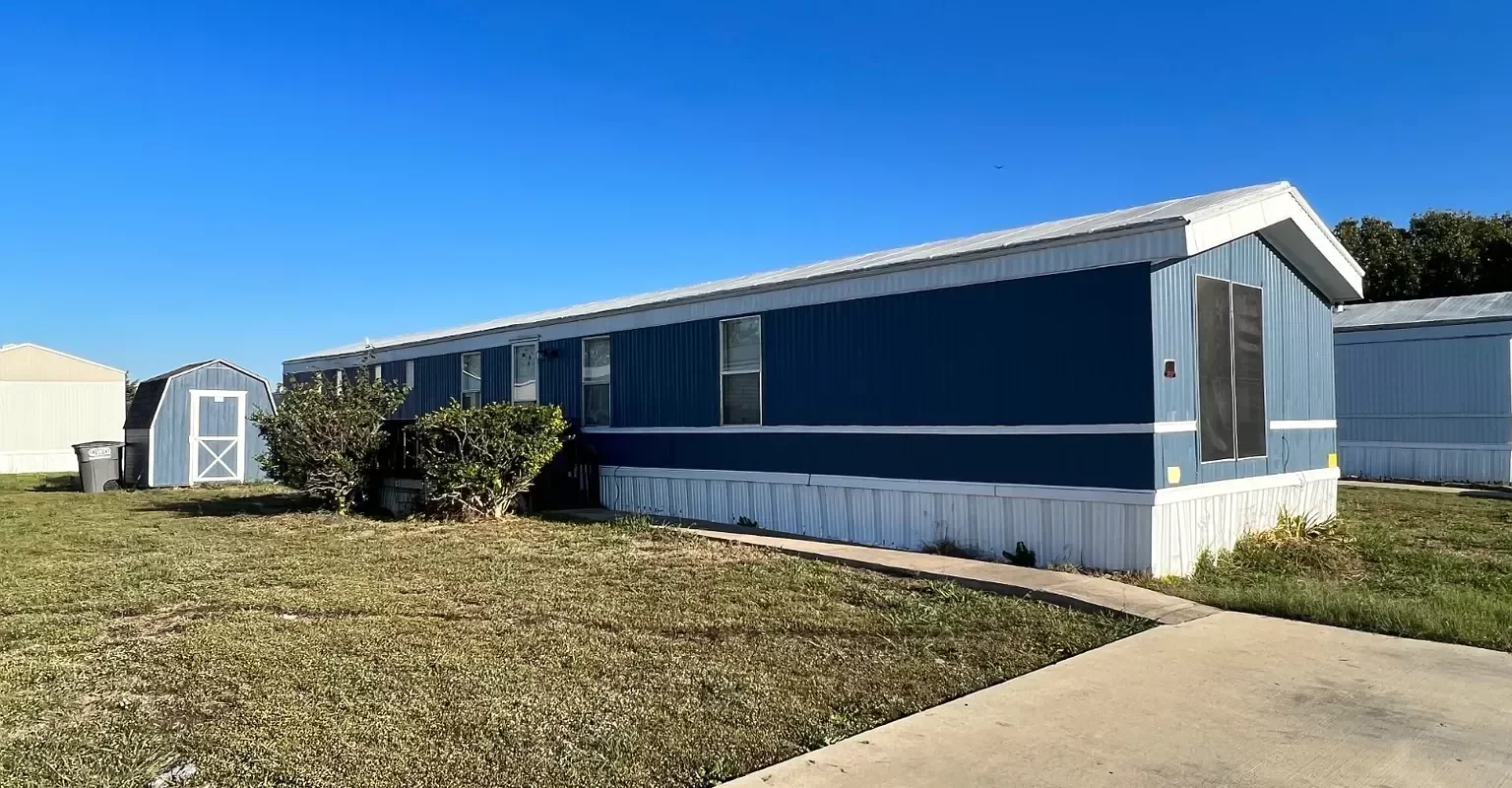 companies that buy mobile homes [market_city]