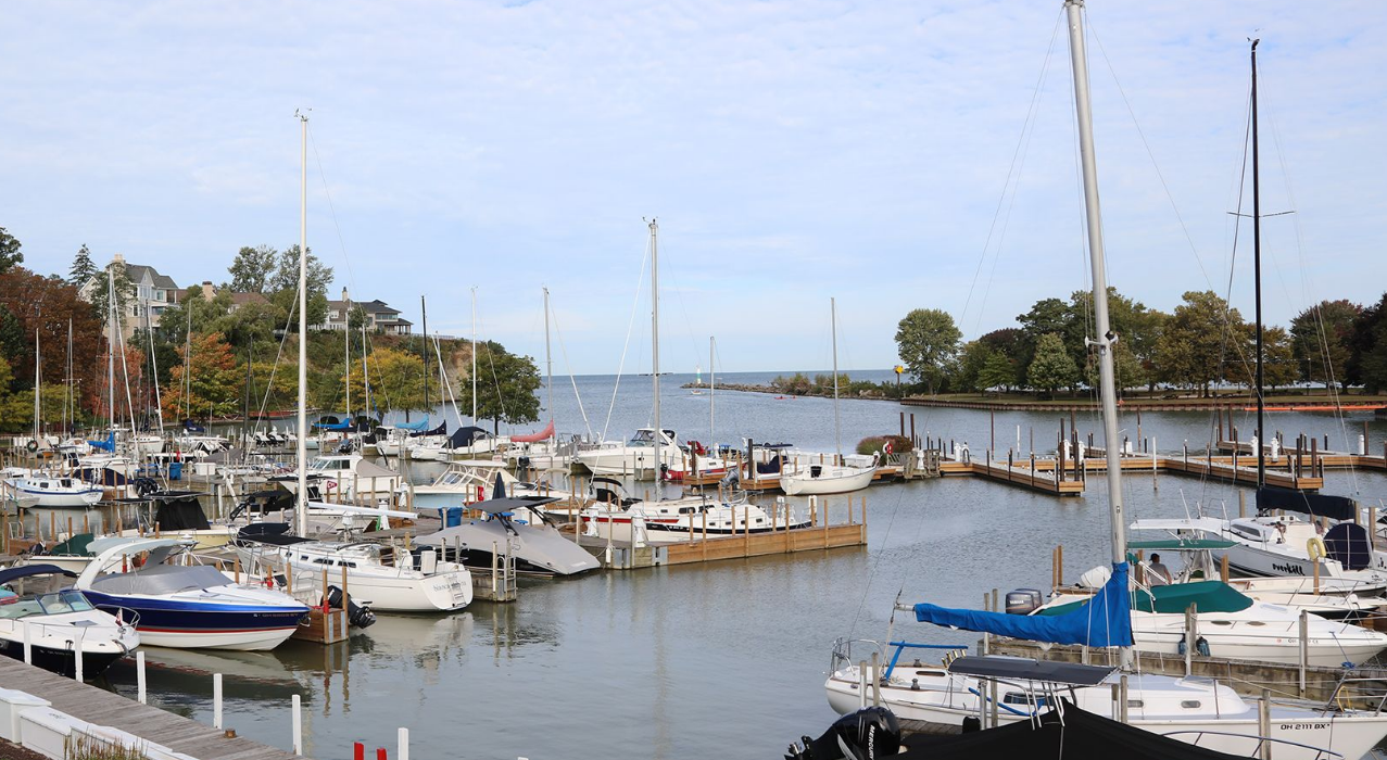 Luxury Homes For Sale in Rocky River Realty Done by Damien Baden