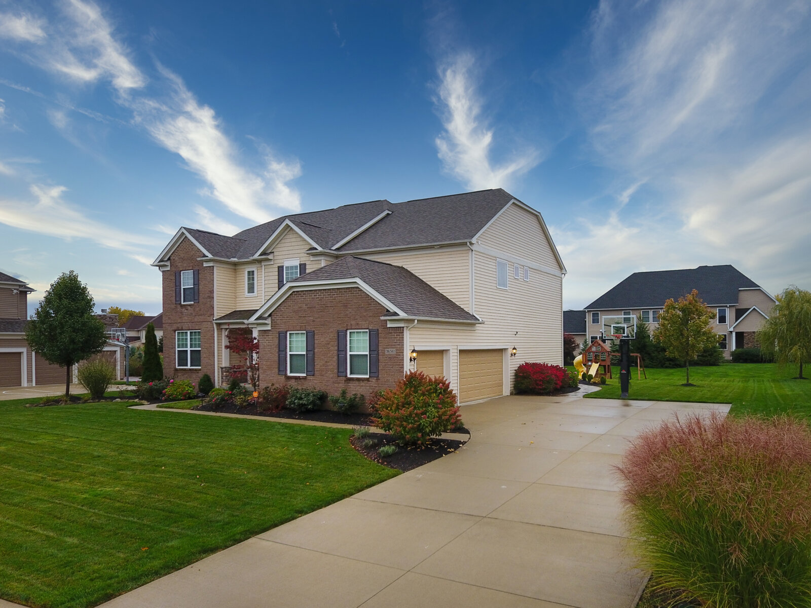 Highland Park Avon OH Realty Done by Damien Baden