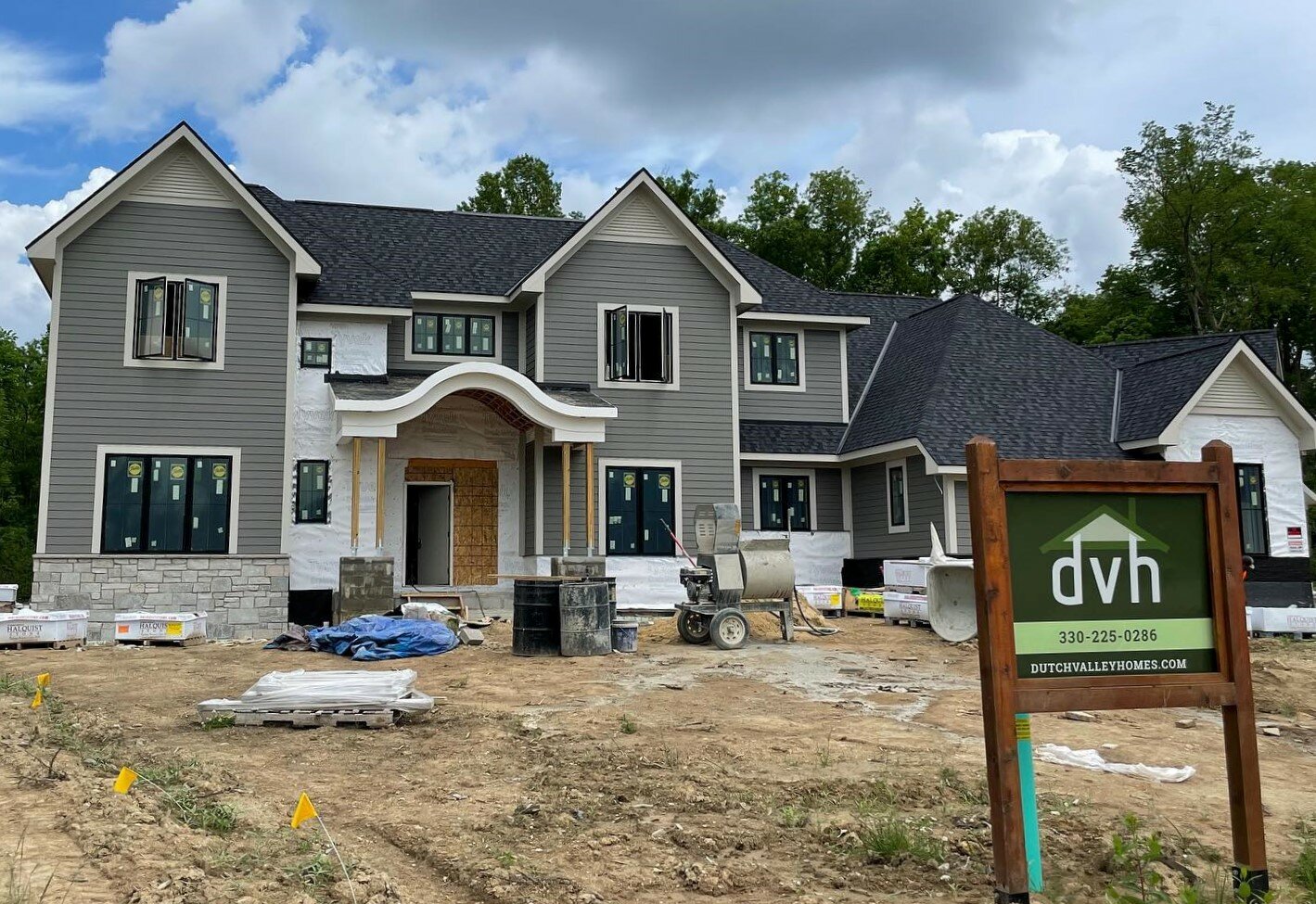 The Estates At Arbor Creek Strongsville Ohio Realty Done by Damien Baden