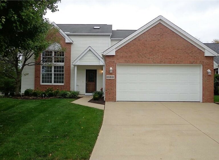 Westwood Farms Strongsville Ohio Realty Done by Damien Baden