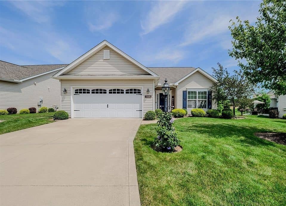 Reserve at Pine Lakes Village Cluster Homes Strongsville Ohio