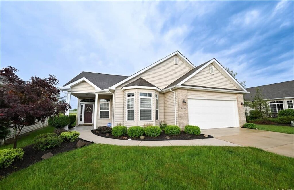 Reserve at Pine Lakes Village Cluster Homes Strongsville Ohio