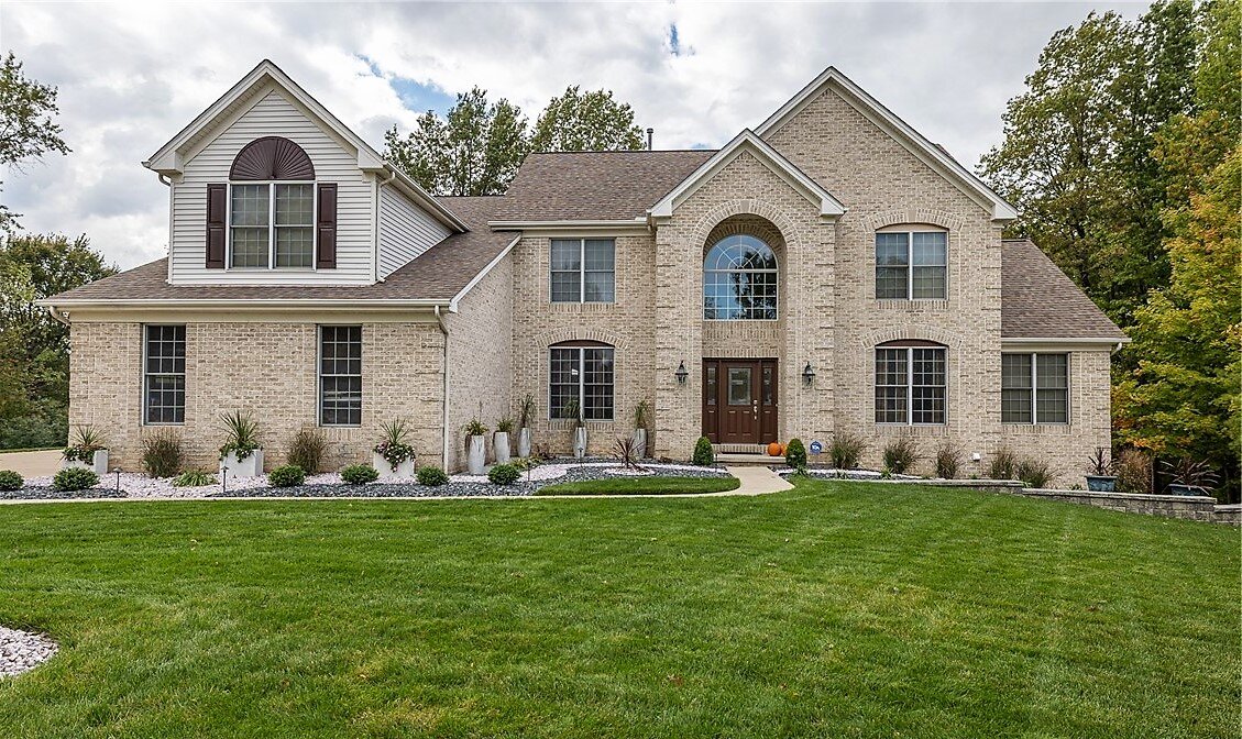 Westwood Farms Strongsville Ohio Realty Done by Damien Baden