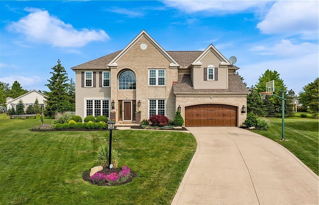 Westwood Farms Strongsville Ohio Realty Done by Damien Baden