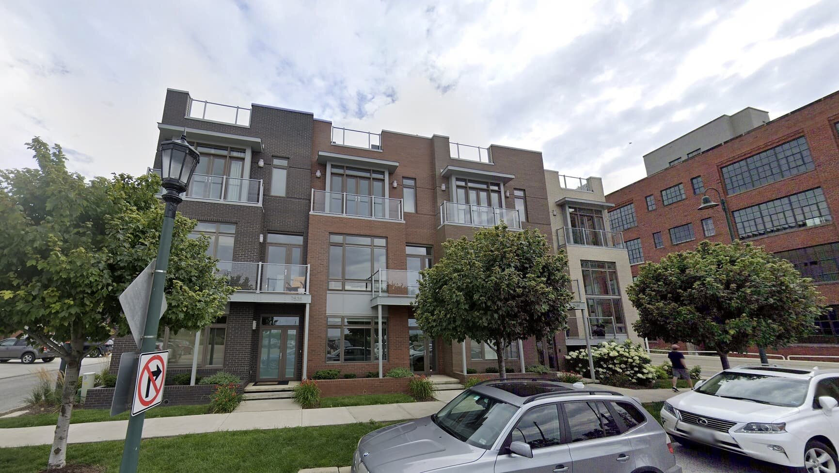 Battery Park Edgewater Townhomes Cleveland Ohio