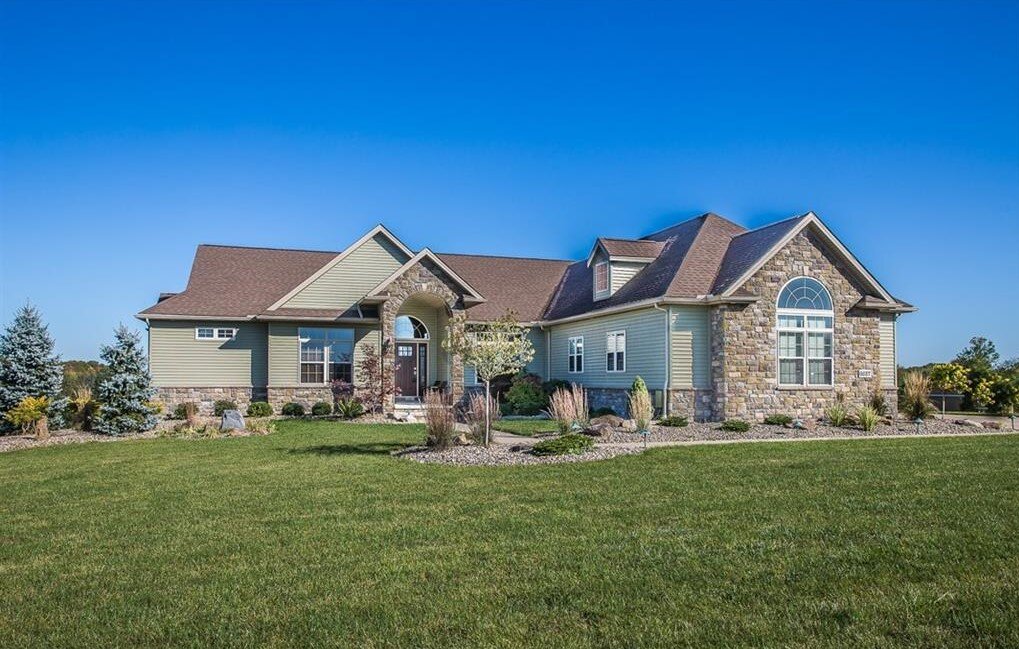 Blue Ridge Estates Homes Wadsworth Ohio Realty Done by Damien Baden