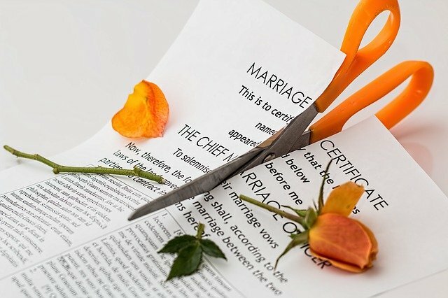 selling your house while going through divorce in Washington DC