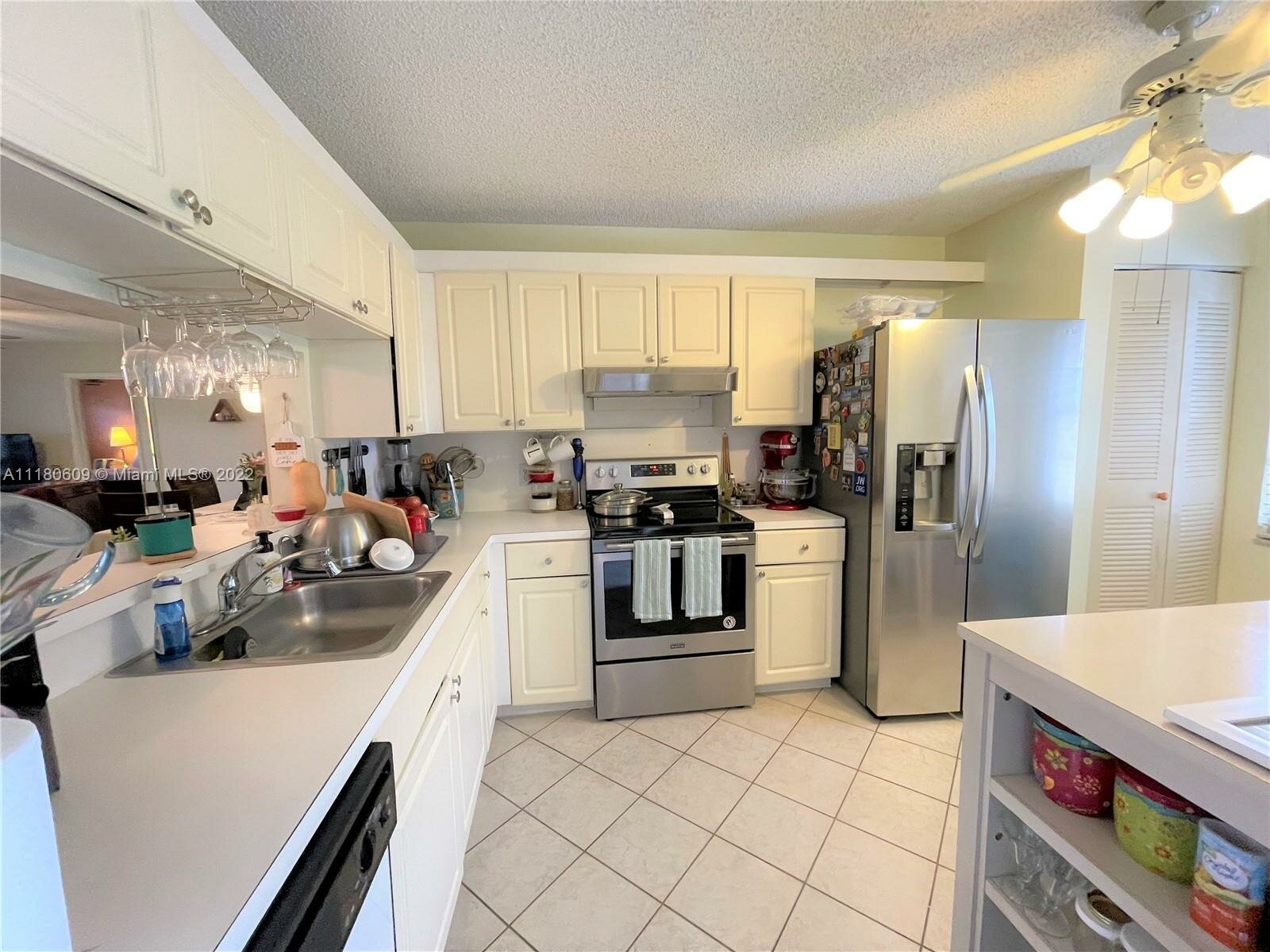 Century Village Condo in Pembroke Pines Medina Sold It