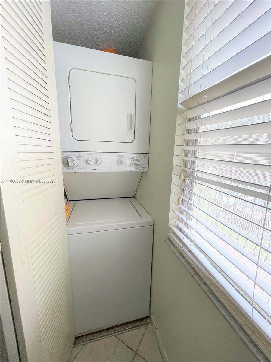 Century Village Condo in Pembroke Pines Medina Sold It