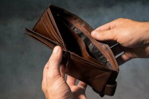 Distressed property and bankruptcy