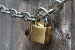 Selling a house during foreclosure in Tucson