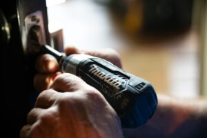 Avoid repair cost by selling your house to a professional home buyer in Tucson