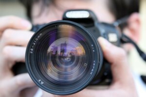 Cost of hiring a professional photographer for marketing