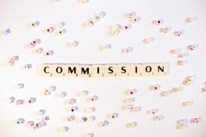 Avoid paying commission by selling a house in Tucson to a cash home buyer