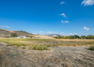 Selling land in Tucson AZ