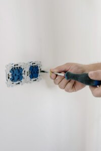 Avoid spending on repairs by selling your house directly