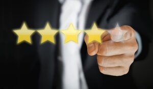 Checking online reviews about real estate agents in Tucson