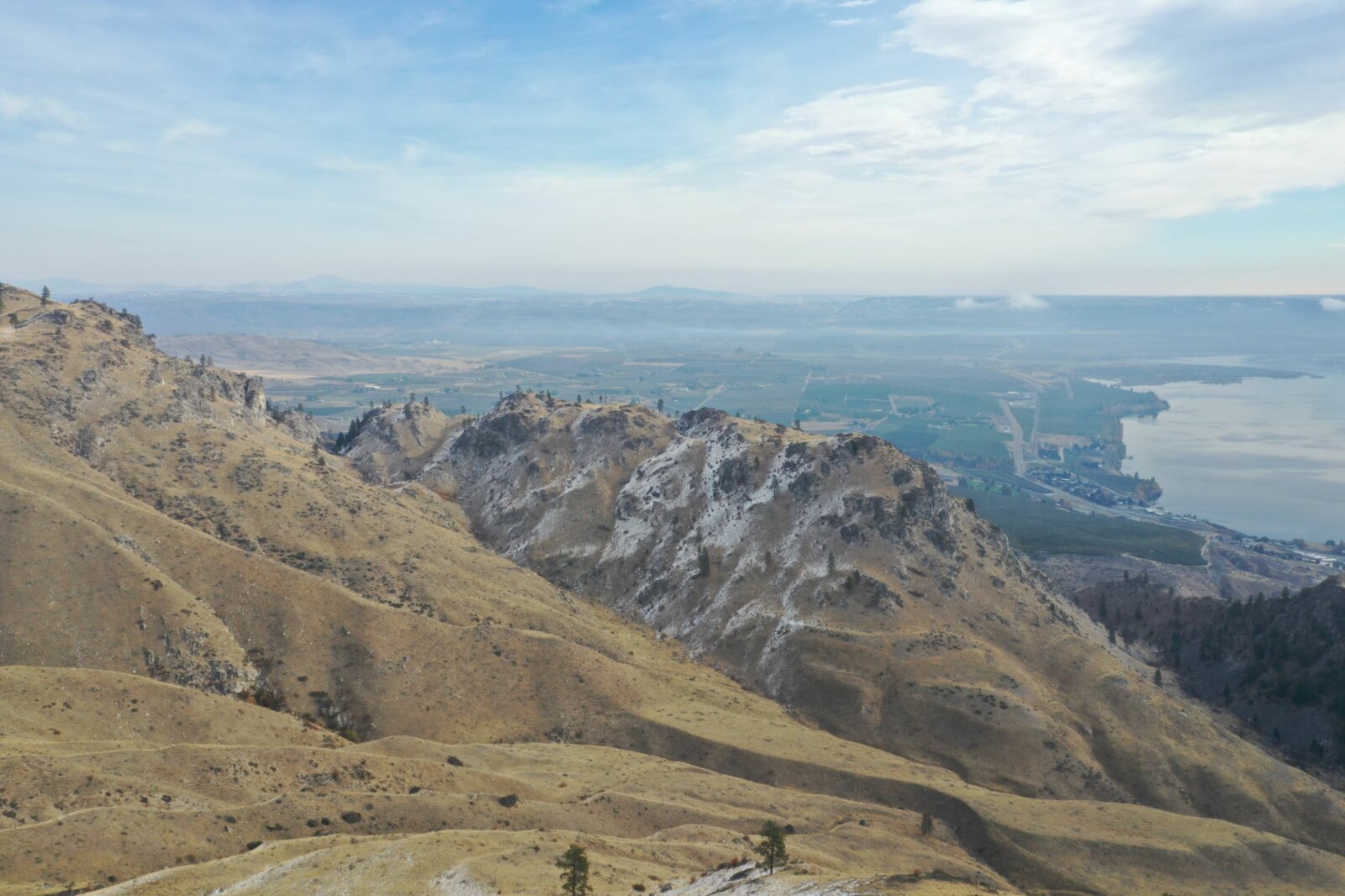 Lake Pateros & Columbia River Views + YrRound Spring on 20 Acres in Brewster WA