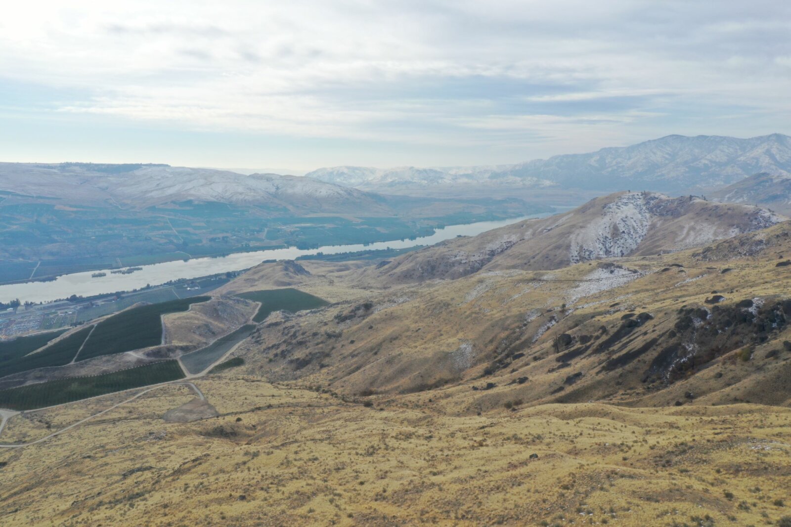 Lake Pateros & Columbia River Views + YrRound Spring on 20 Acres in Brewster WA