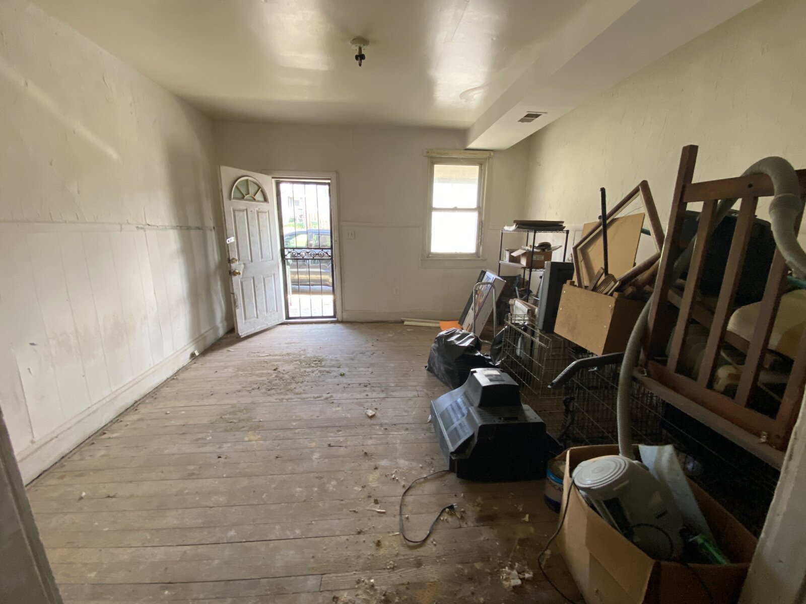 148 Irving St Under 10k! Marshall Investment Properties