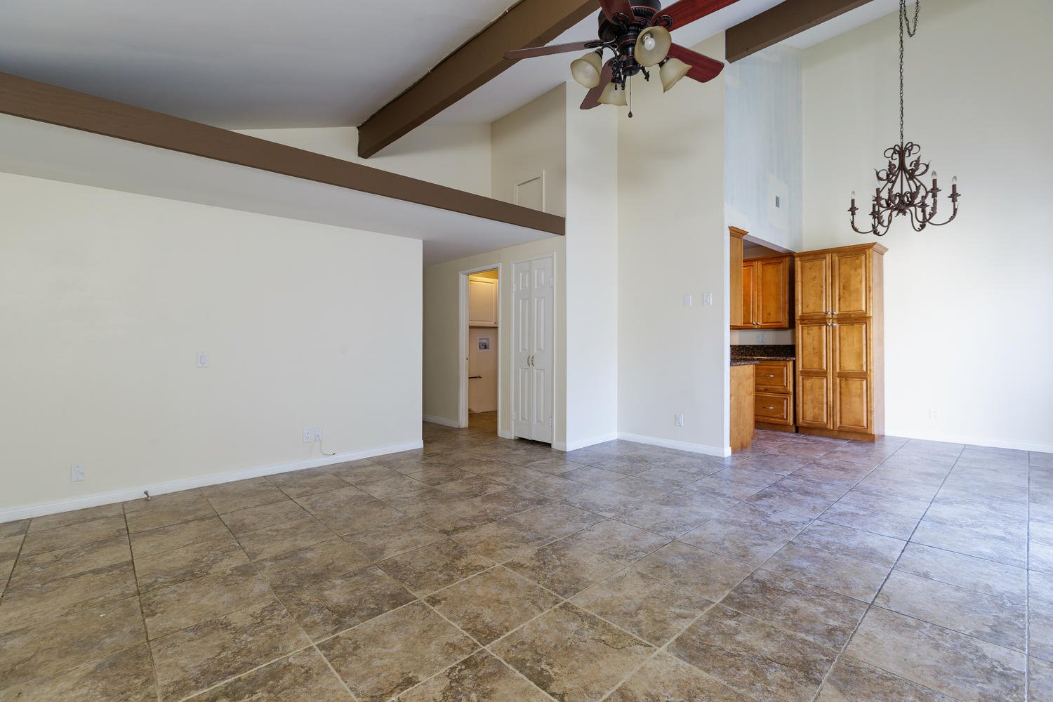 330 W. Vineyard Ave. Oxnard, CA 93036 Ventura County Homes By Ainslee