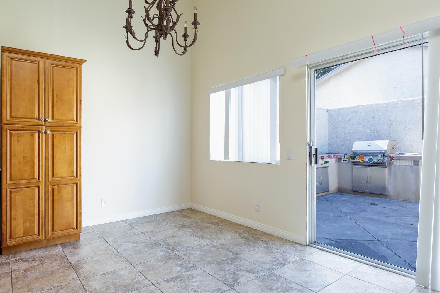 330 W. Vineyard Ave. Oxnard, CA 93036 Ventura County Homes By Ainslee