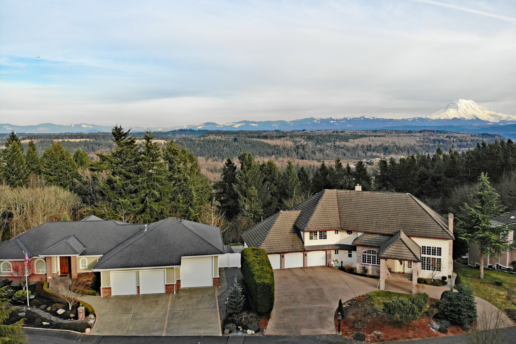 Walker Real Estate Selling or Buying A Puyallup Home?