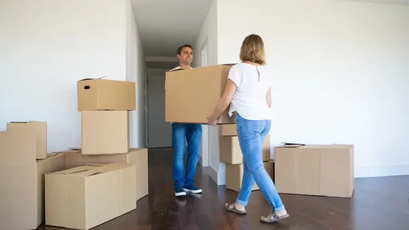 couples moving in