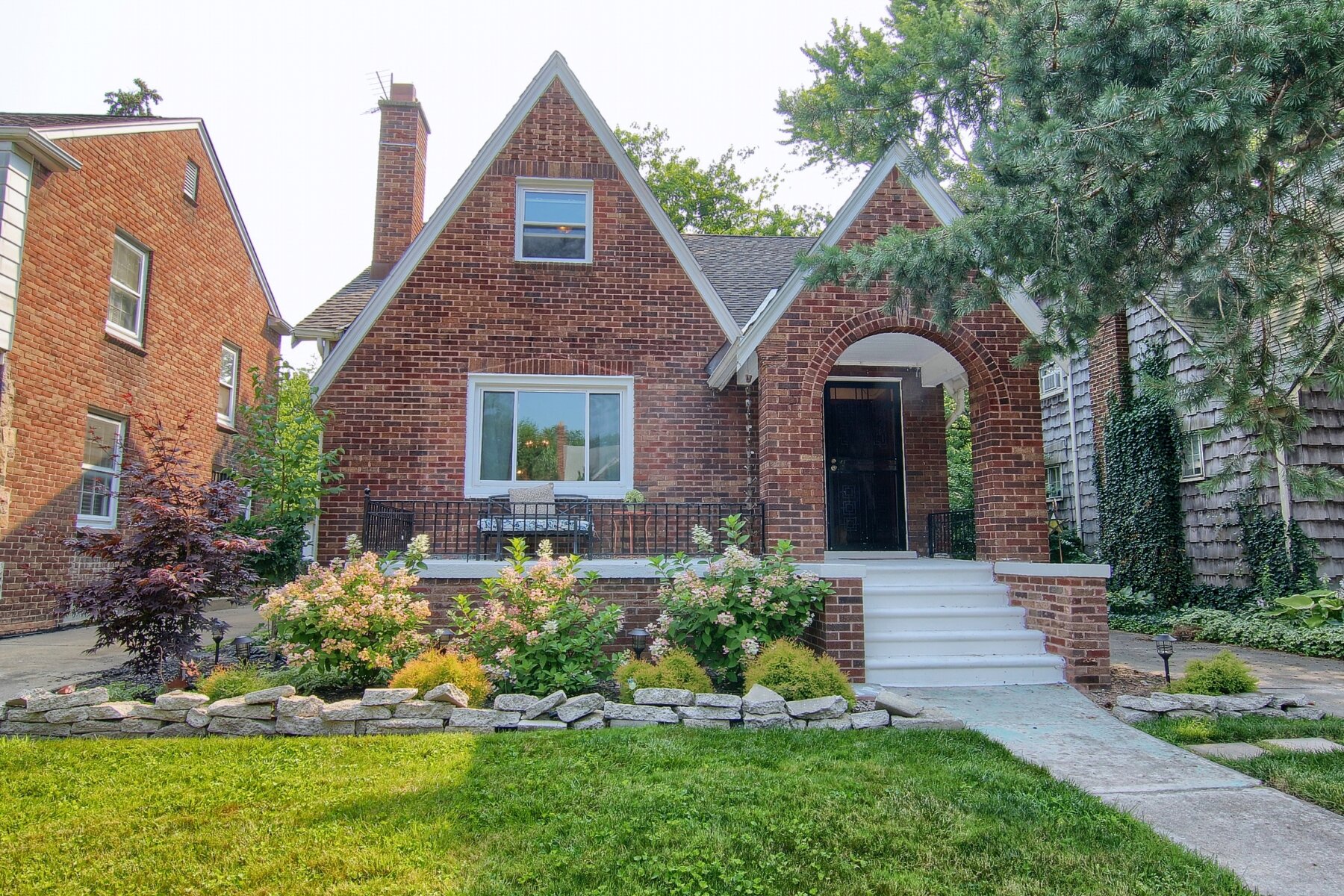 Sell My House Fast Detroit MI We buy houses in Detroit Island Time