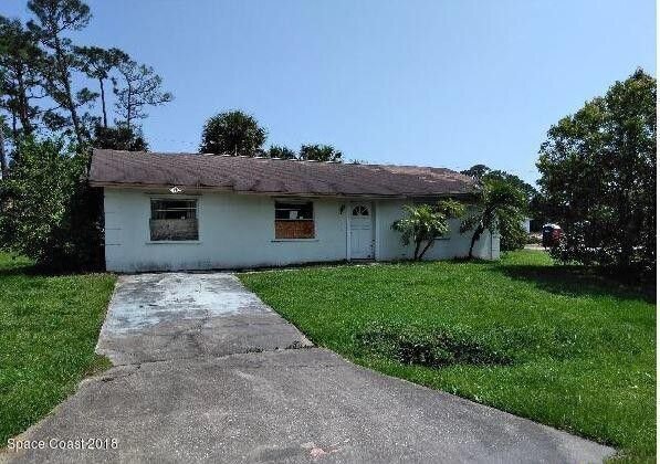 House we bought in Fort Myers Florida