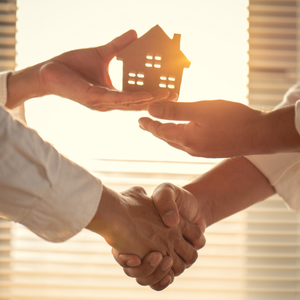 Selling Your Home While You Still Live There in Huntsville