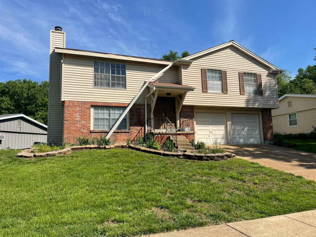 Oakville, Missouri House