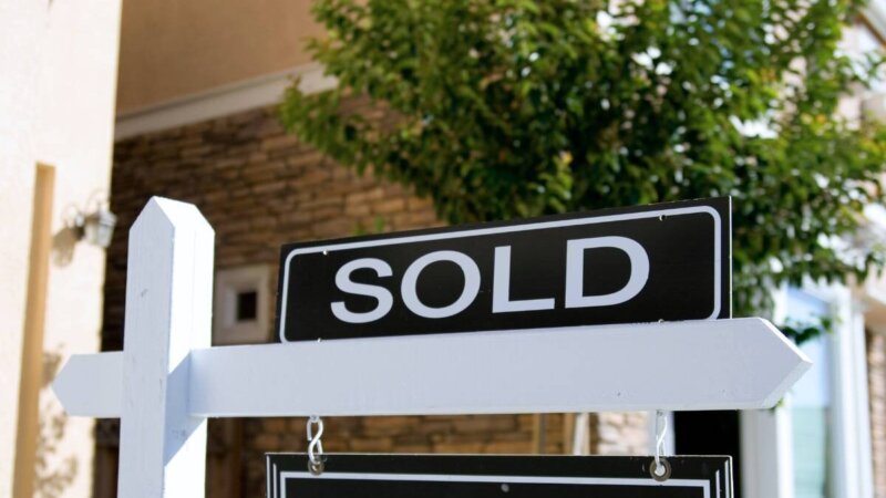 Philadelphia rowhome sold fast for cash to local investor