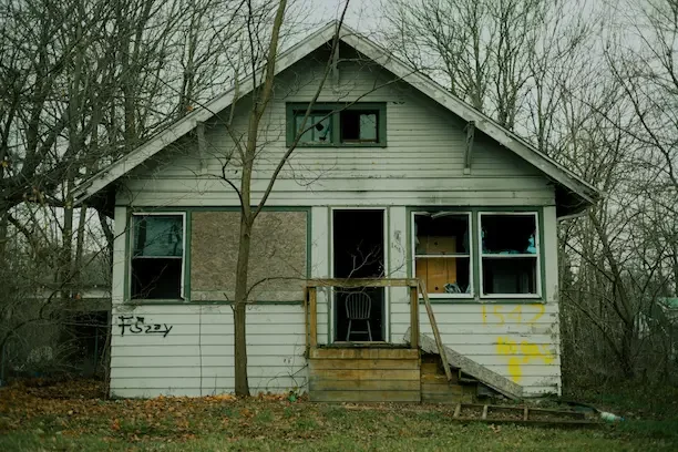 we buy distress houses for cash in Shepherdsville
