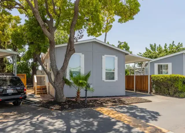 Silver Creek Landing Page